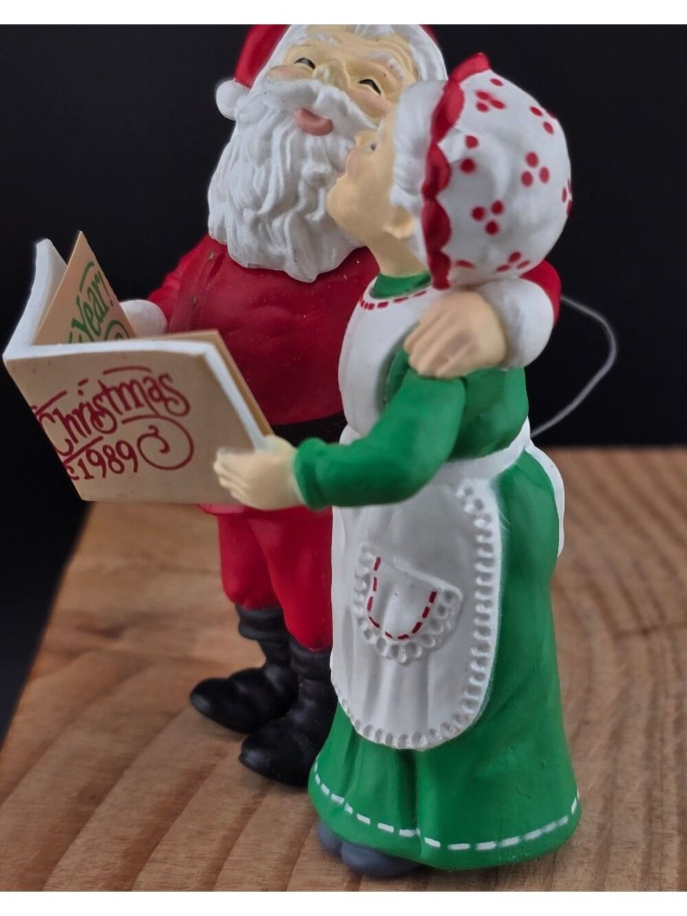 1989 Holiday Duet Ornament by Hallmark, Mr. & Mrs. Claus Caroling Singing - Picture 3 of 10